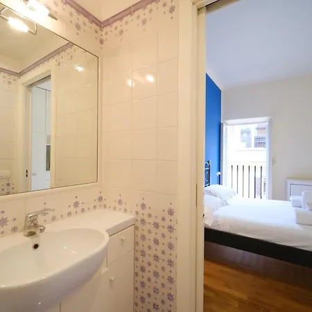 Elisa's Trevi Fountain Buddyrent Appartement