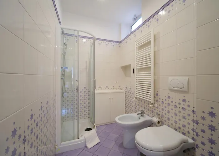 Elisa's Trevi Fountain Buddyrent